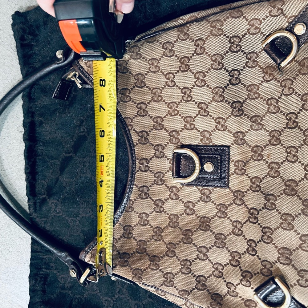 Genuine Gucci Bag with storage bag. 12 x 9 1/2 x 9. - Picture 5 of 12